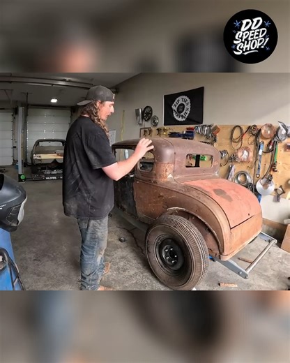 22K views · 849 reactions | Building my first Model A. #ddspeedshop #modela #deuce #hotrod #classiccar #homegarage | DD Speed Shop | Facebook