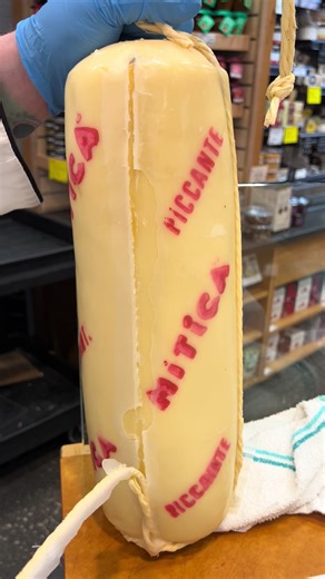 #creatorsearchinsights Italian provolone Piccante is aged for anywhere from 6 months to over a year. The longer aging gives it its sharp, intense, and somewhat spicy flavor. #fyp #cheese #italy #satisfying.