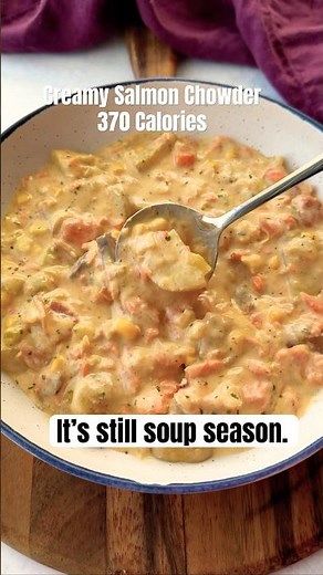 Creamy Salmon Chowder may put a good clam chowder to shame! This is so easy to make.