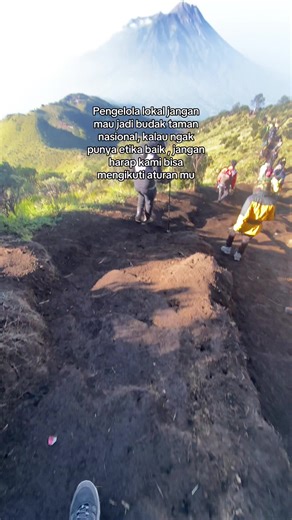 Taman Nasional Gunung Merbabu: Keindahan dan Etika