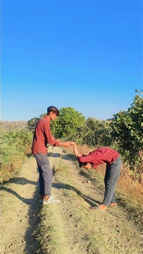 invisible ganne ki machine 😆 #trending #flexibility #funny #yogaskills #fun #dance #ytshorts