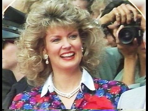 Mary Hart - Hollywood Walk of Fame Ceremony 05-12-1989