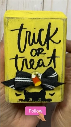 QUICK n EASY DIY scrap wood and chalk couture #diy #craftideas #dollartree #handmade #halloween