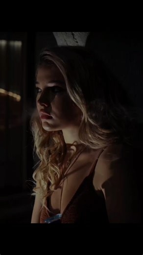 daily clips on Instagram‎: "#explore #edit #madelyncline #اكسبلور"‎