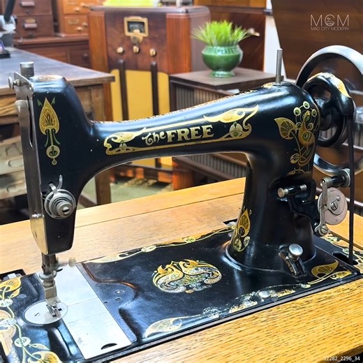 Antique Sewing Machine Restoration #AntiqueRestoration #VintageSewingMachine #RestorationProject | Mad City Modern