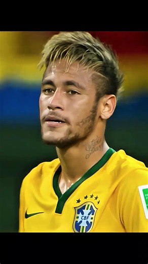 David Luiz Shows Neymar How It's Done