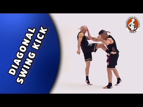 Muay Boran Diagonal Swing Kick (Tae Chieng)