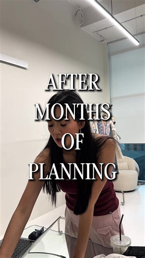 Wide Leg Pants and Tinsel Hair Styling Tips