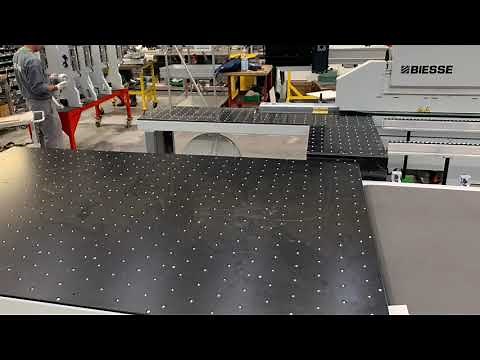 Lean cabinet assembly cell layout