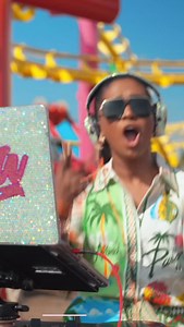 New Dancehall mix is out now on YT Channel! 🔥🔥 Check it out now! 🥳 Shot and recorded live at the Santa Monica Pier in Los Angeles 🥰 🎥 @tangoleadaz | Dj ANA