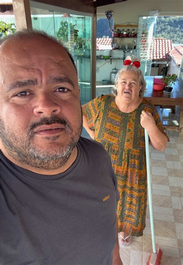 Mensagem de Bom Dia: Mamuxca coloca na linha após viagem