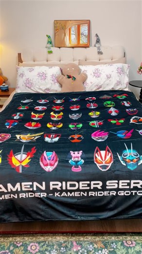 Kamen Rider Theme Flannel Blanket!#TikTokShopholiday#spotlightfinds#blanketlove#kamen#KamenRider