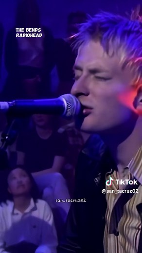 Radiohead - The Bends Live at (Later... with Jools Holland 1995) #fypp #music #live #viral_video #san_tacruz02 #TheBends #Radiohead #rock #ThomYorke #JonnyGreenwood #ColinGreenwood
