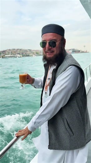 Tea hits differently on a Bosporus cruise