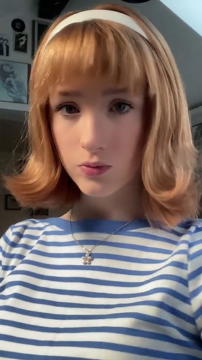 Exploring 1960s Aesthetic and Fashion Trends