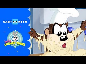 Baby Looney Tunes | Baking a Big Cinnamon Roll | Cartoonito