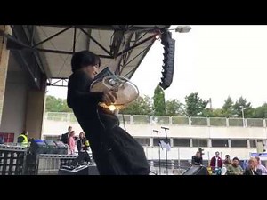 This electric fan was turned into two musical instruments