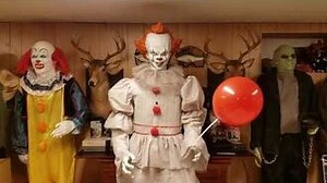 Gemmy 2019 Life Size Animated Pennywise Review