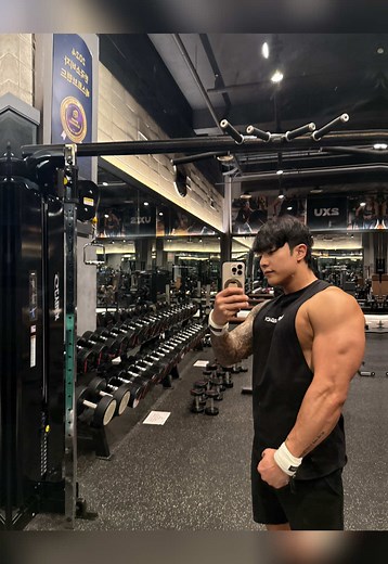 See you tonight 🔥💢 #fitness #korea #tiktok #live