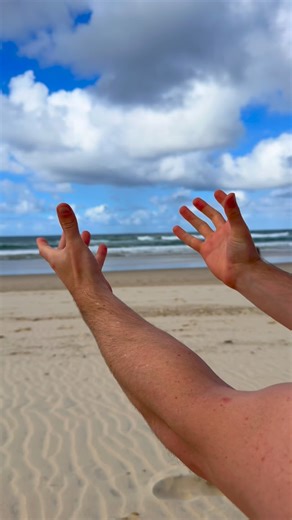 3.2K views · 7.7K reactions | This is how to breathe underwater  #fyp #asmr #unboxing #underwater #unbox #build #setup #snorkelling #lungtank #miniscubatank | Lung Tank | Facebook