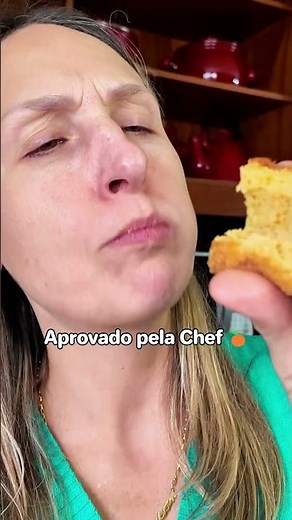 Esse bolo de fubá com laranja 🍊 vai perfumar sua casa inteira — sem trigo #bolosemgluten #receitas