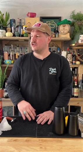 How to Make the Perfect Amaretto Sour Cocktail