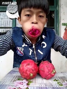 1.1M views · 11K reactions | How to eat a dragon fruit in 15 seconds | Shanghaiist | Facebook