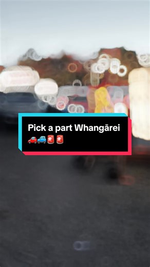 Trying to remove back windscreen wiper arm today , frustration much I’ll be back with a hammer to pop it off 😂😅’ the staff are awesome here shout out to Whangārei pick a part 🚓🚨👋🏾 #fyp #newzealand #whangarei #pickapart