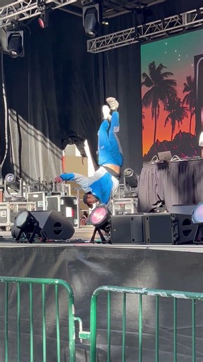 80s bboy vibes #lafollies #80sparty #bboy