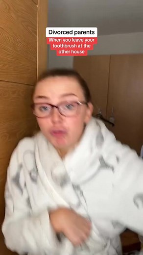 #Ad Have you ever forgotten to take your toothbrush somewhere This is why we love @The Breath Co. mouthwash! 💚 Disclaimer please note it is not recommended to use TBCo as a replacement for #96 | Grayskitz