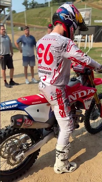 Hunter Lawrence first ride on the 2027 Honda 450 🔥