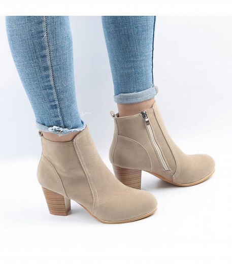 3.8K views | Elevate your shoe game with this stylish Women's Shoes. [SH313/ SH320] #boots #womensshoes #shoes #fashion | Mirror Mirror | Facebook