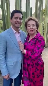 Se nos casó la maestra Elba Esther Gordillo con su abogado Luis Antonio Lagunas, “soy plenamente feliz” dice Gordillo al agradecer todas las muestras de cariño por su matrimonio. | A primera hora
