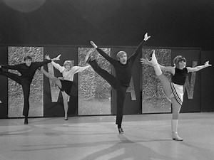 Dougie Squires (English Choreographer) ~ Bio with [ Photos | Videos ]