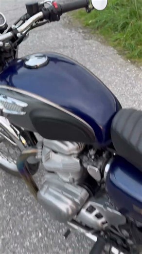 W800 - Remus exhaust sound