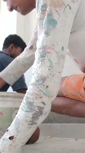 Wall Putty Ka Smooth Finishing Work 😍🎨 | Satisfying Painter Video #shorts