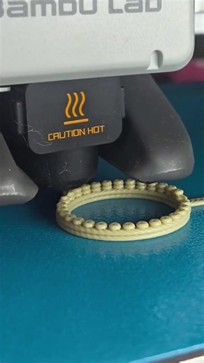How This 3D Printer Prints Impossible Shapes — Bambu Lab Demo