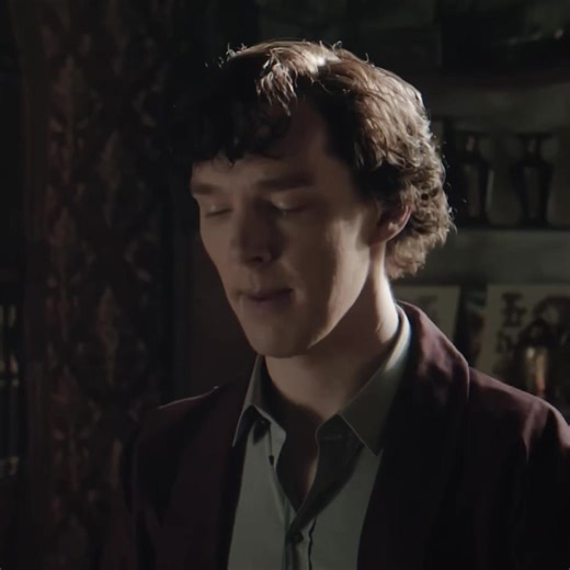 Sherlock Holmes Edit: A Dramatic Johnlock Moment