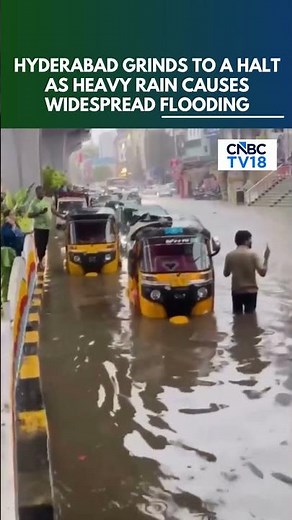 WATCH: Hyderabad Battered By Heavy Rain: Roads Flooded, Traffic Comes To A Standstill | N18S