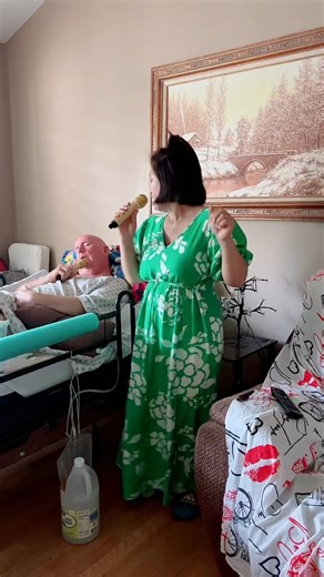 26K views · 859 reactions | Last na to promise. Nag try talaga si ankol binasa niya lyrics珞. Kunting practice pa baka ito ang daan mailabas niya boses niya. Hiningal ako sa Aegis 藍藍藍藍✌ | Kurdapyat N Page | Facebook