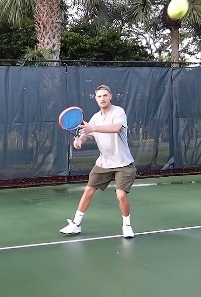 Forehand Drop Step Made Easy! Learn Perfect Spacing