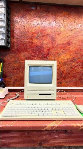 Booting up the Macintosh SE from BlueSCSI #apple #macintosh #macintoshse #bluescsi