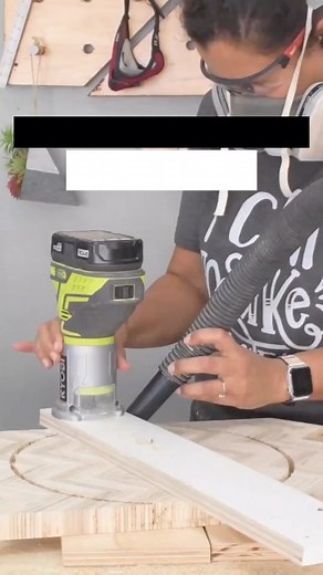 Create Perfect Circles with a Palm Router and Scrap Board