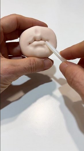 Sculpting doll’s mouth. Another technique . Fondant modeling paste.