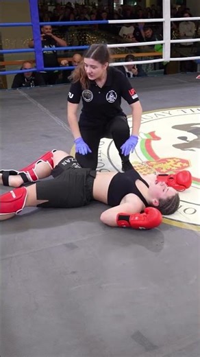 beautiful women get knocked out by her rival 💔 #mma #ufc #combat #kickboxing