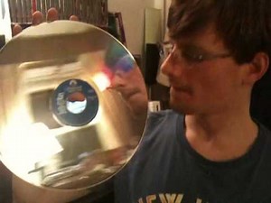 Laserdisc vs DVD size comparison