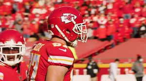 Travis Kelce continues to raise the bar at the TE position 🏹 | The Kansas City Chiefs