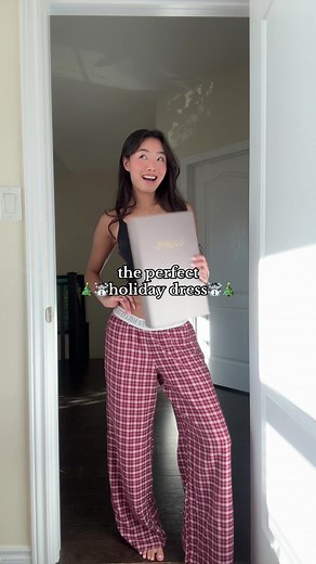 Stunning Christmas Dress Ideas for Women