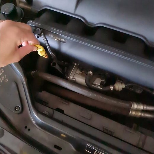 Volvo Xc 60 T6 barulho no motor