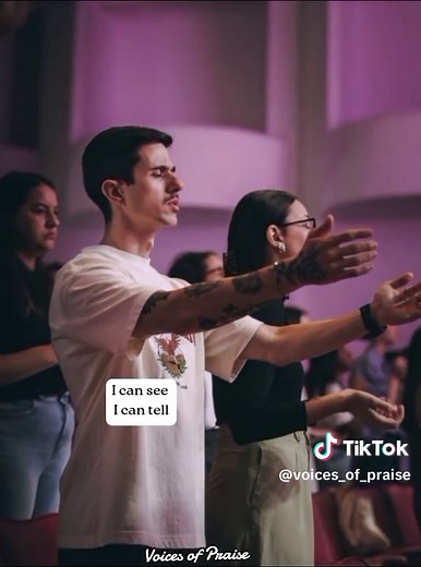 Eze Ebube II - Neon Adejo #powerfulworship #gospelmusic #gospellyrics #christianworship #worshipmusic #foryoupage❤️❤️ #jesuslovesyou #lyrics_songs deep worship songs that make you cry